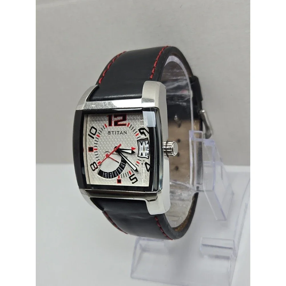 Mens Titan Octane Nyx Retrograde Quartz Day Date Leather Sport Watch New Battery